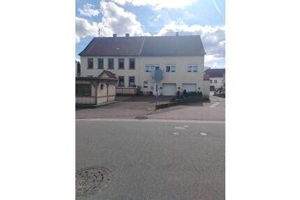 Ein-bis Zweifamilien Haus - 130.000,00&nbsp;EUR Kaufpreis, ca.&nbsp; 110,00&nbsp;m&sup2; in Hoppstädten-Weiersbach (PLZ: 55768)