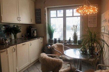 IHR WOHNTRAUM SOLL IN IHREM LEBEN ENDEN UND NICHT IN IHREM KOPF - Garching bei München