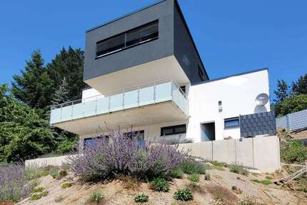 Haus zum Kaufen in Heppenheim (Bergstraße) Kirschhausen 998.000,00 € 220 m² - Heppenheim (Bergstraße) / Kirschhausen