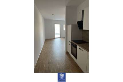 Wohnung zum Mieten in Arnsdorf 600,00 € 46.41 m²