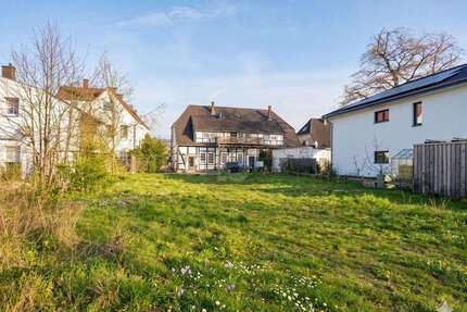 Grundstück zu verkaufen in Halle 159.000,00 € 466 m²