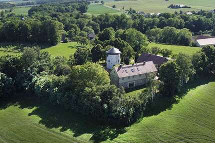 Haus zum Kaufen in Königshain 1.750.000,00 € 680 m²