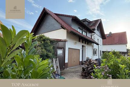 Großzügiges Wohnhaus mit Ausbaupotenzial in attraktiver Lage - Groß-Gerau