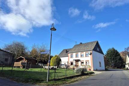 Gemütliches Hunsrücker-Bauernhaus mit ca. 1350 m² GrundstückBauland! - Morbach / Elzerath
