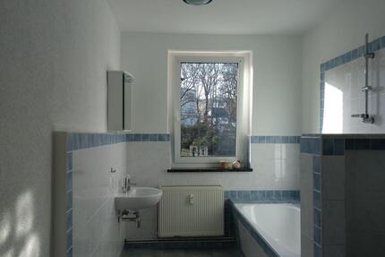 Große moderne 4 Zi.-Wo. mit EBK, Balkon, Ofen und Garten - Auerbach/Vogtland