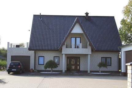 Großzügiges Einfamilienhaus mit Betriebshalle 10x18m - Quakenbrück Neustadt