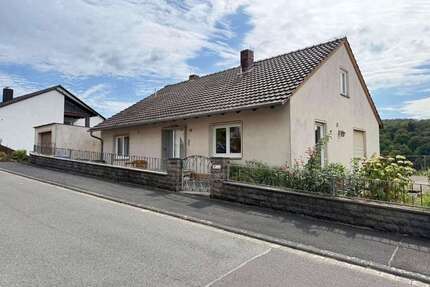 Haus zum Kaufen in Holzkirchen 310.000,00 € 187 m²