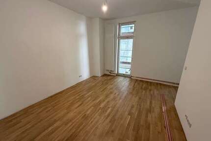 Wohnung zum Mieten in Berlin 704,00 € 32 m²