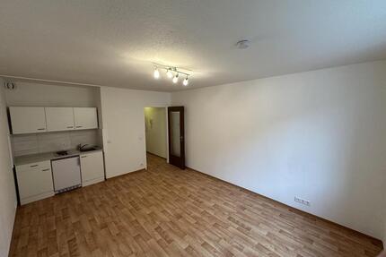 1 Zimmer Wohnung mit Einbauküche im Nibelungenviertel - Nürnberg Hasenbuck