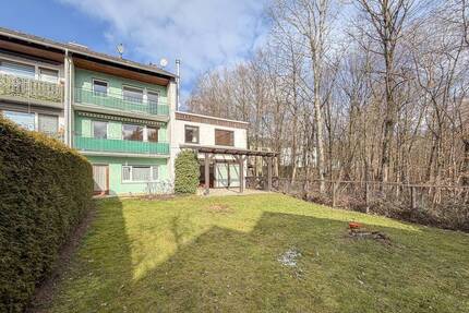 RMH in ruhiger Waldrandlage - Renovierung ist erforderlich - Haus zum Preis einer Wohnung - Königstein im Taunus - Falkenstein