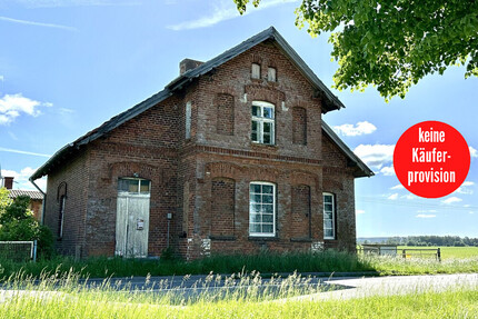 HORN IMMOBILIEN ++ Chausseehaus in Alleinlage bei Friedland