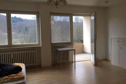 Attraktive 1-Raum-Wohnung mit EBK und Balkon in Bad Kissingen