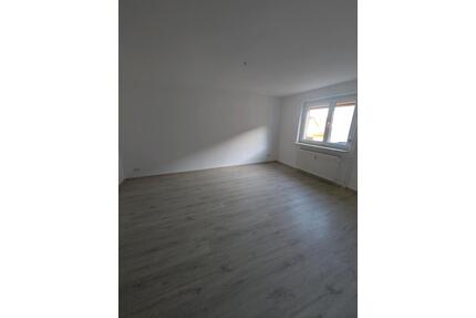 Schöne ruhige 3-Raumwohnung - 700,00&nbsp;EUR Kaltmiete, ca.&nbsp; 84,00&nbsp;m&sup2; in Ringgau (PLZ: 37296)
