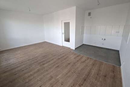 Wohnung zum Mieten in Halle (Saale) 406,00 € 58 m²