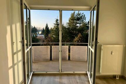 Apartment mit Balkon & EBK in der Romerstr. 4, 01640 Coswig