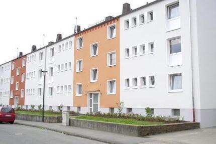 3 Zimmer, Küche, Diele, Bad, Balkon - Lüdenscheid Staberg