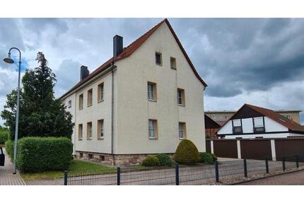 67 qm Wohnung 1,5 OG & 20 qm DG Wohnung, Garage, Gartenanteil - Breitungen/Werra