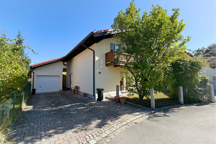 Haus zum Mieten in Raubling 1.850,00 € 112 m²