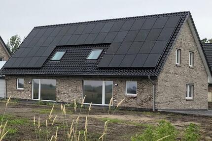 Moderne Doppelhaushälfte in Risum-Lindholm - Niebüll