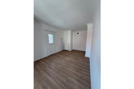 Kernsanierte 2-Zimmer Wohnung mit Balkon - Erstbezug - zentral - Dillingen an der Donau
