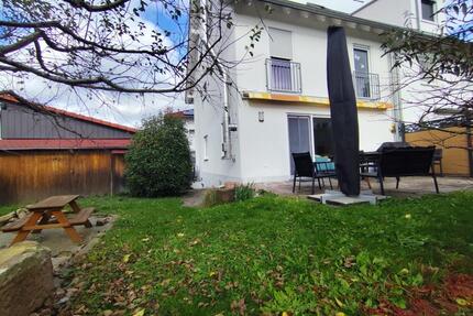 Sehr gepflegte DHH provisionsfrei mit super Lage in Degerschlacht - Reutlingen Altenburg