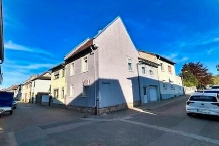 Haus mit 4 Zimmern + Garage + Möbel in Flonheim