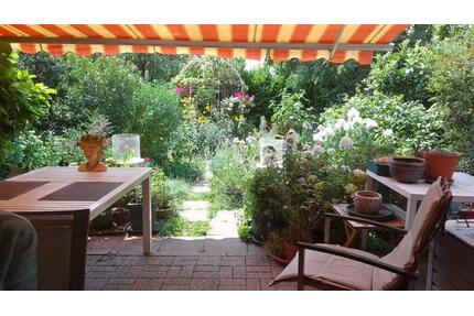 gepflegtes Reihenendhaus - 830.000,00&nbsp;EUR Kaufpreis, ca.&nbsp; 160,00&nbsp;m&sup2; in Freiburg im Breisgau (PLZ: 79114) Haslach