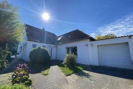 Haus zum Kaufen in Düsseldorf 549.000,00 € 112.45 m²