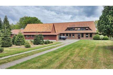 Haus zum Kaufen in Oerel 380.000,00 € 255 m²