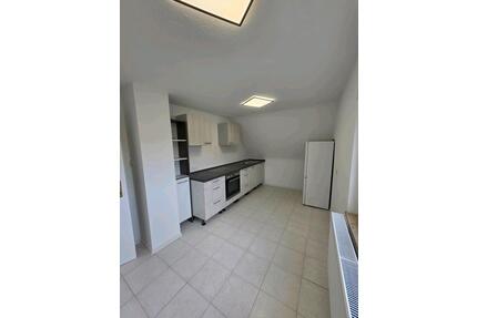 Wohnung zu vermieten - 950,00&nbsp;EUR Kaltmiete, ca.&nbsp; 75,00&nbsp;m&sup2; in Roigheim (PLZ: 74255)