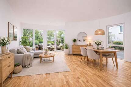 Wohnung zum Kaufen in Berlin Altglienicke 349.000,00 € 109.47 m² - Berlin / Altglienicke