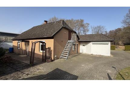 Gemütlicher Bungalow zu vermieten + zentrumsnah + großzügig + ruhig + familienfreundlich - Walsrode