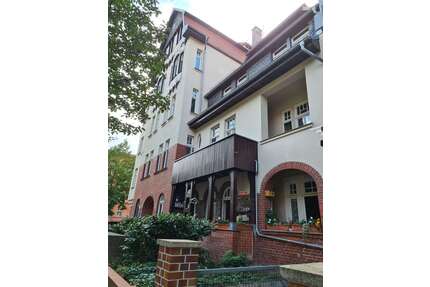 Wohnung zum Kaufen in Halle 195.000,00 € 113 m²