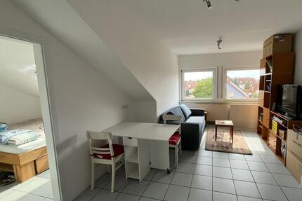 Charmante, möblierte 3 Zimmer-Dachgeschosswohnung in Hockenheim