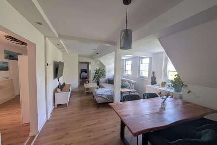 Wohnung zum Kaufen in Bremerhaven 230.000,00 € 98 m²