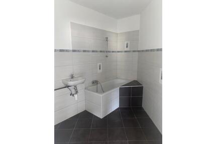 Wohnung in der Innenstadt! - 350,00&nbsp;EUR Kaltmiete, ca.&nbsp; 55,66&nbsp;m&sup2; in Meiningen (PLZ: 98617)