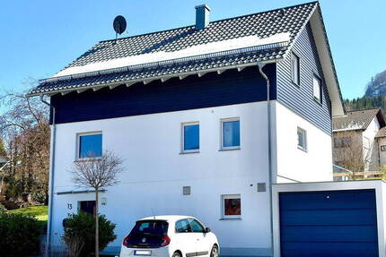 Neuwertiges Einfamilienhaus in Bestlage - Albstadt Laufen