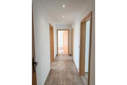 Modernisierte 3-Zimmer-Wohnung in ruhiger Lage – sofort - Tarnow
