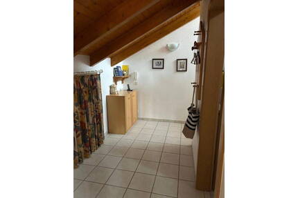 Wohnen, wo andere Urlaub machen - Teilmöblierte 75 m² Wohnung mit Balkon nahe Nordsee - Horumersiel (Wangerland)