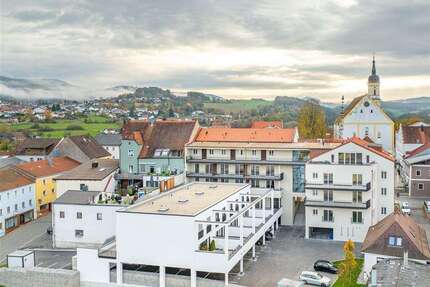 Wohnung zum Mieten in Viechtach 1.090,00 € 112 m²
