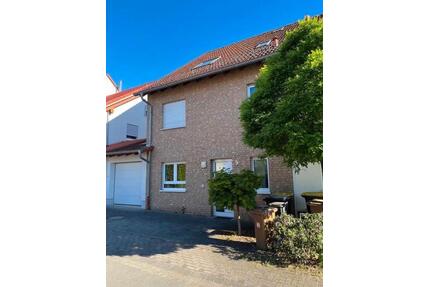 Haus zu Mieten in Dansenberg - 1.940,00&nbsp;EUR Kaltmiete, ca.&nbsp; 175,00&nbsp;m&sup2; in Kaiserslautern (PLZ: 67661) Einsiedlerhof