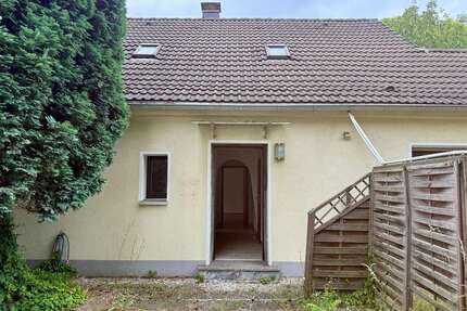 Haus zum Kaufen in Duisburg 148.000,00 € 98 m²