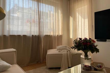 Stilvolle 2-Zimmer-Wohnung mit Balkon in Frankfurt Main Dornbusch - Frankfurt am Main Mitte-Nord