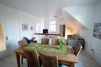 6-Zimmer Wohnung im 2. OG in Dortmund-Derne