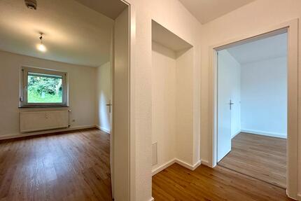 Frisch sanierte 2-Zimmer-Wohnung mit Balkon in zentraler Lage - Bingen am Rhein