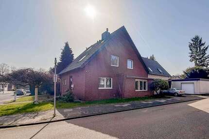 Haus zum Kaufen in Frechen 699.000,00 € 240.26 m²