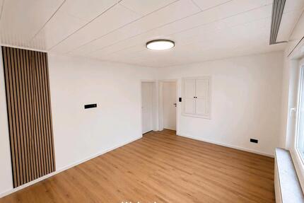 Zu Vermieten - 969,00&nbsp;EUR Kaltmiete, ca.&nbsp; 86,00&nbsp;m&sup2; in Lippstadt (PLZ: 59555)