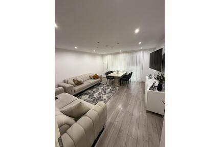 **4 Zimmer Wohnung** Privat zu verkaufen+Garage - Krumbach (Schwaben)