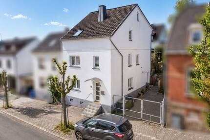 Ein Haus, viele Möglichkeiten - großzügig wohnen in zentraler Lage! - Höhr-Grenzhausen