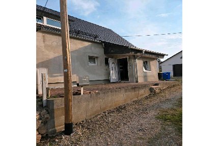 Charmante Doppelhaushälfte in ruhiger Lage - Glauchau